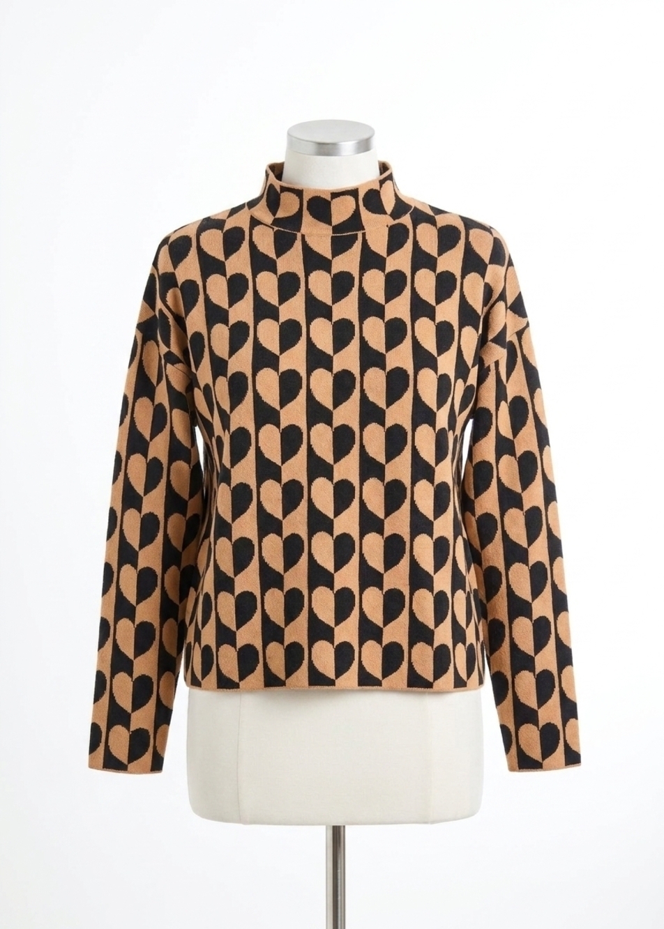 NEW FDJ love jacquard sweater in black/tan